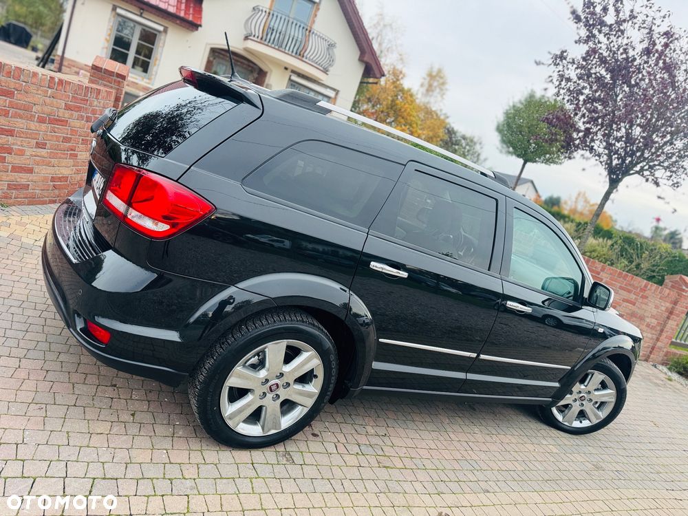 Fiat Freemont 2.0 Multijet Black Code AWD - 2