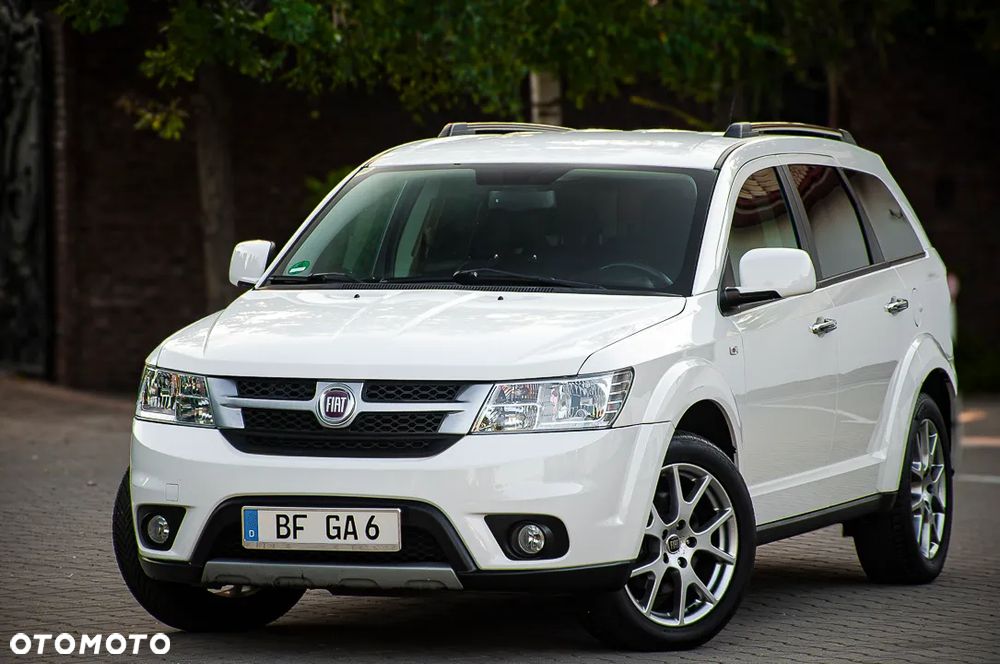 Fiat Freemont 2.0 Multijet 16V DPF Automatik Allrad Lounge - 13