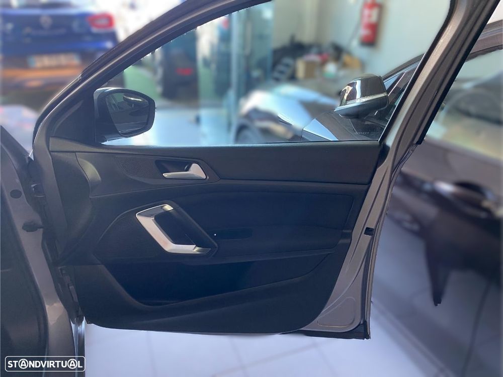 Peugeot 308 SW BlueHDi 100 Stop & Start Active - 16