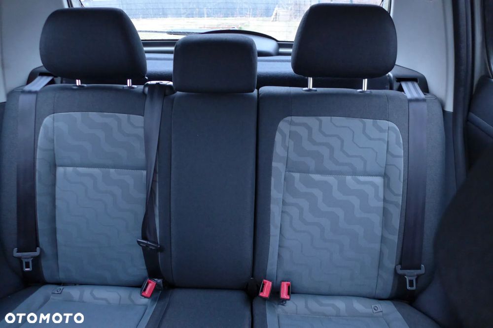 Skoda Fabia 1.4 16V Style - 4