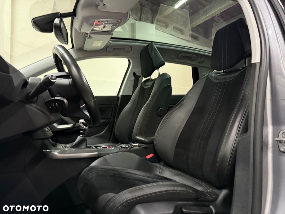 Peugeot 308 - 7