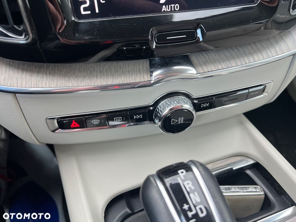 Volvo XC 60 T5 AWD Geartronic Inscription - 19