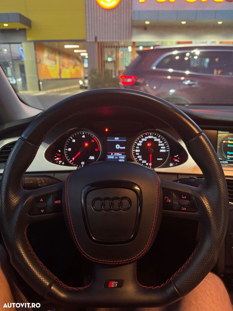 Audi A4 Limuzina 2.0 TDI B8 - 12