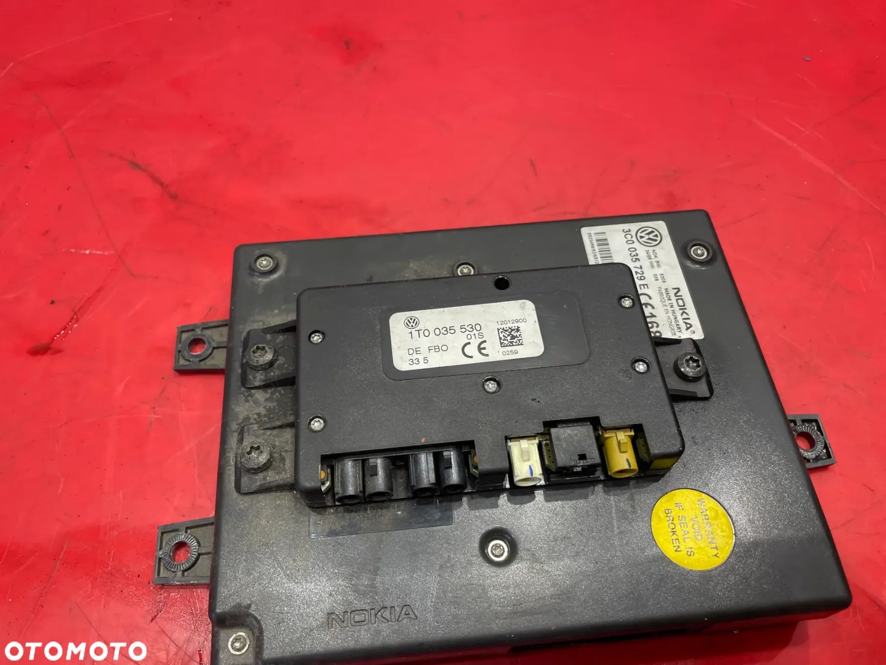 PASSAT B6 STEROWNIK TELEFONU 3C0035729E    1T0035530 Wzmacniacz antenowy - 1