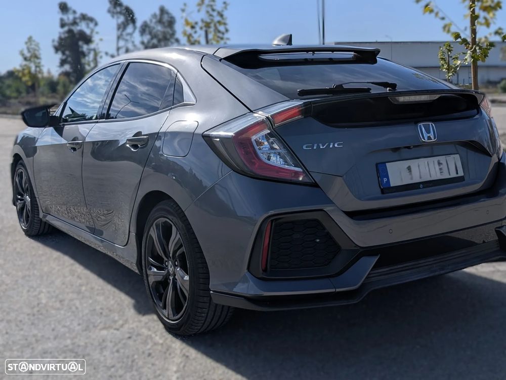 Honda Civic 1.0 i-VTEC Executive Premium CVT - 5