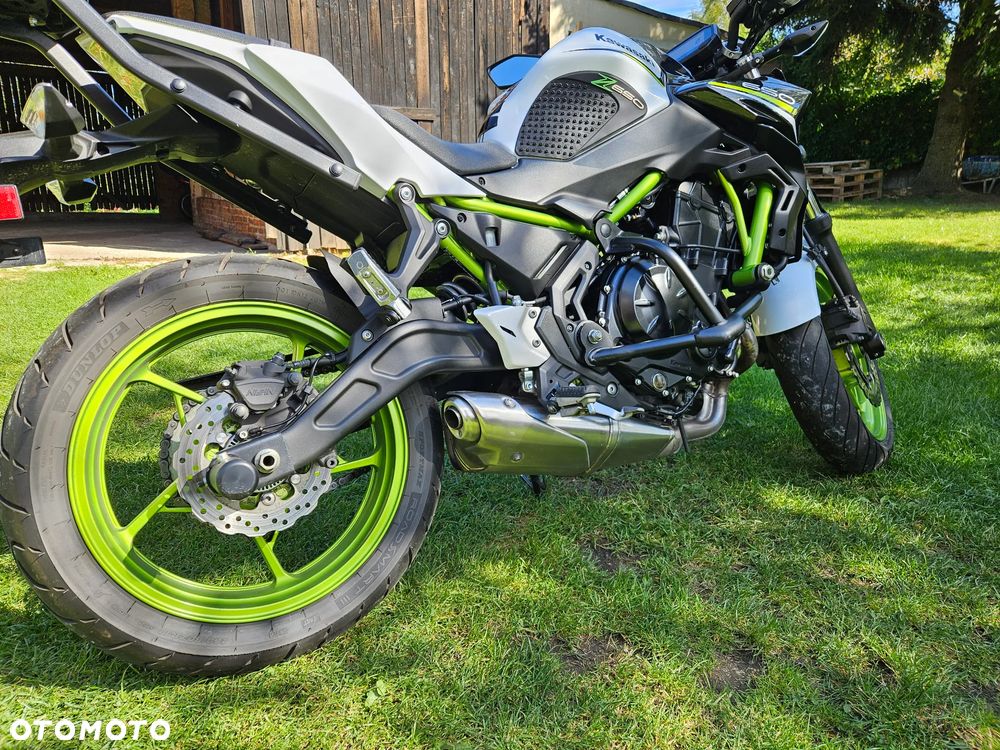 Kawasaki Z 650 - 4