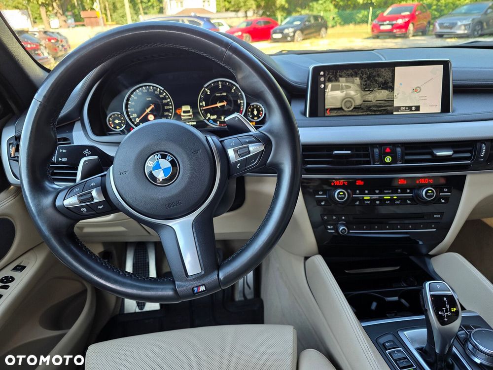 BMW X6 - 12