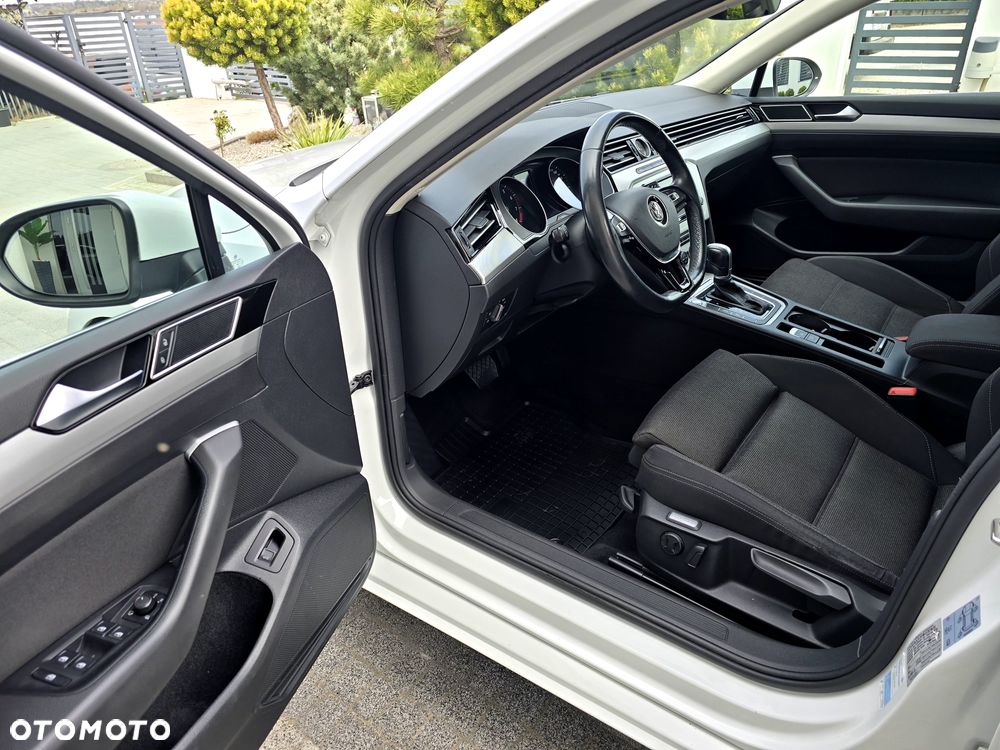 Volkswagen Passat 1.8 TSI BMT Highline DSG - 34
