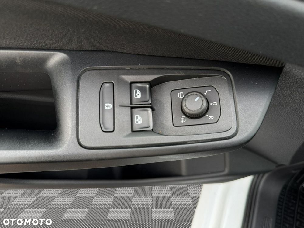 Ford Tourneo Connect 2.0 EcoBlue Titanium - 12
