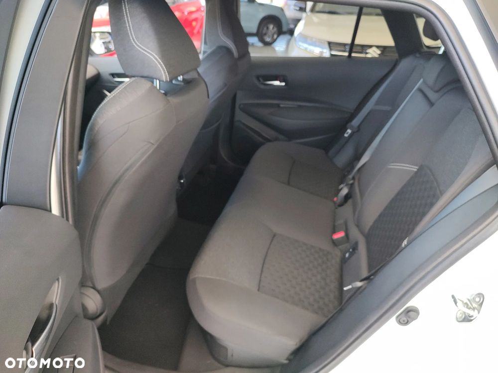 Suzuki Swace 1.8 Hybrid Premium Plus CVT - 26