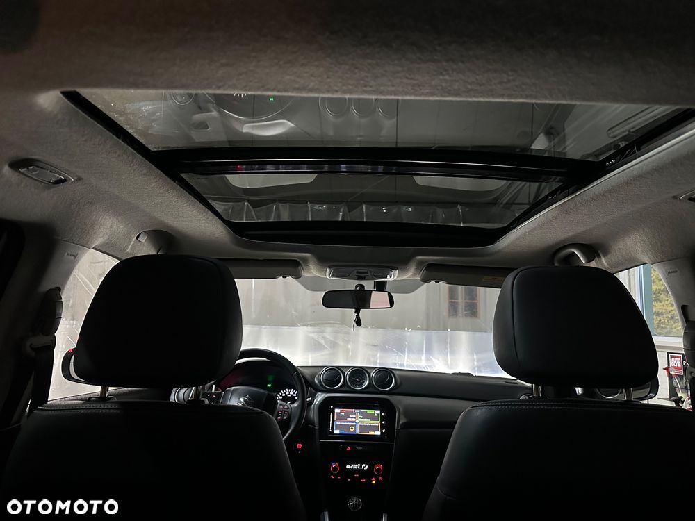 Suzuki Vitara - 12
