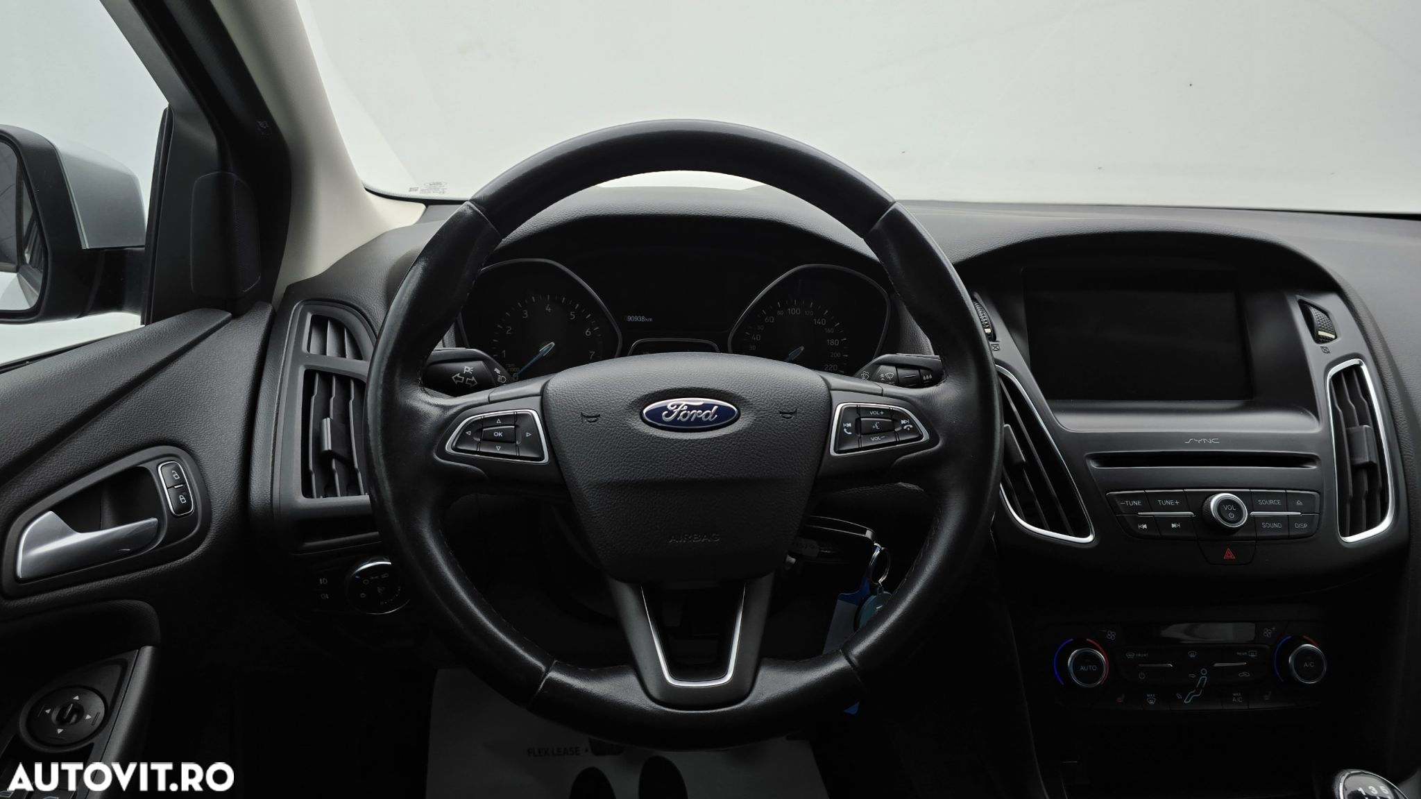 Ford Focus 1.0 EcoBoost Trend - 15