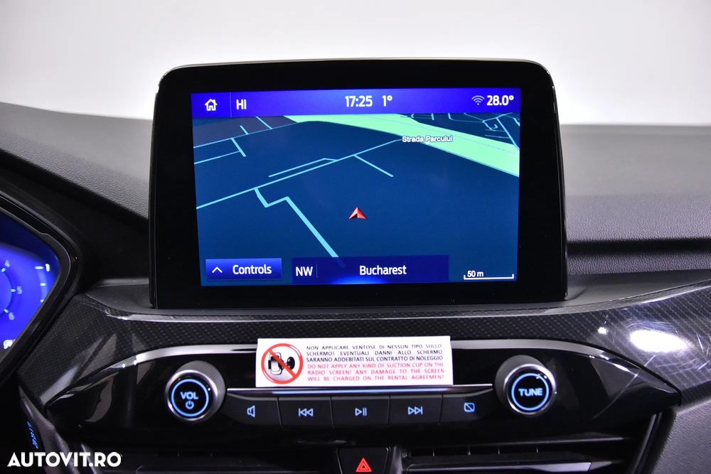 Ford Kuga - 23