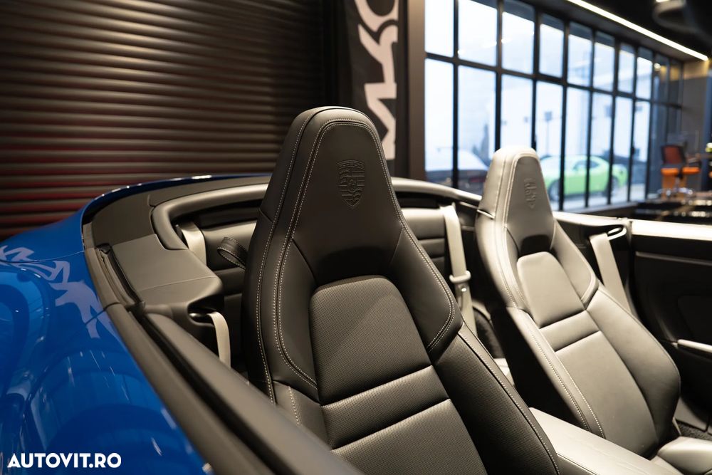 Porsche 911 Carrera PDK - 5