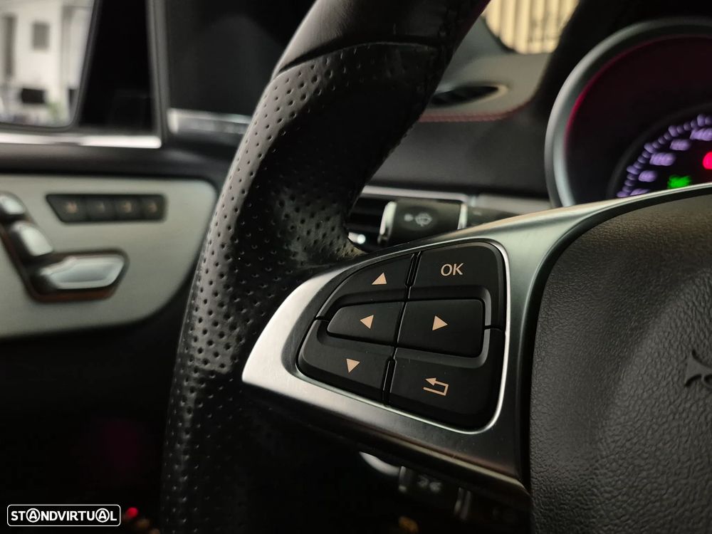 Mercedes-Benz GLE 350 d 4Matic 9G-TRONIC AMG Line - 43