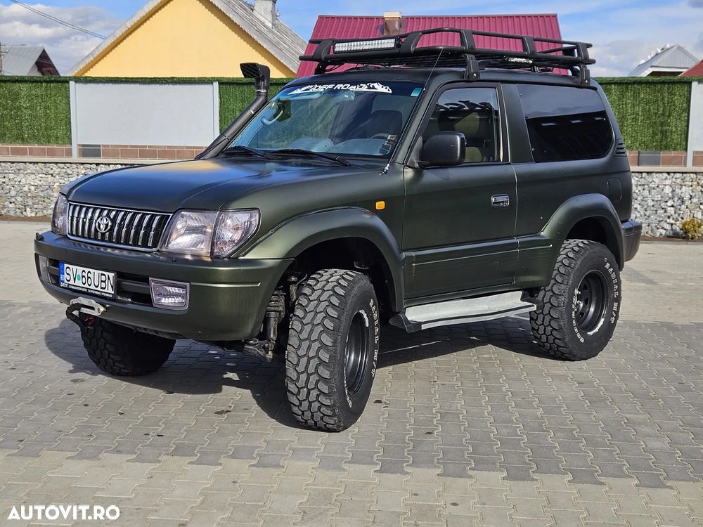 Toyota Land Cruiser - 2