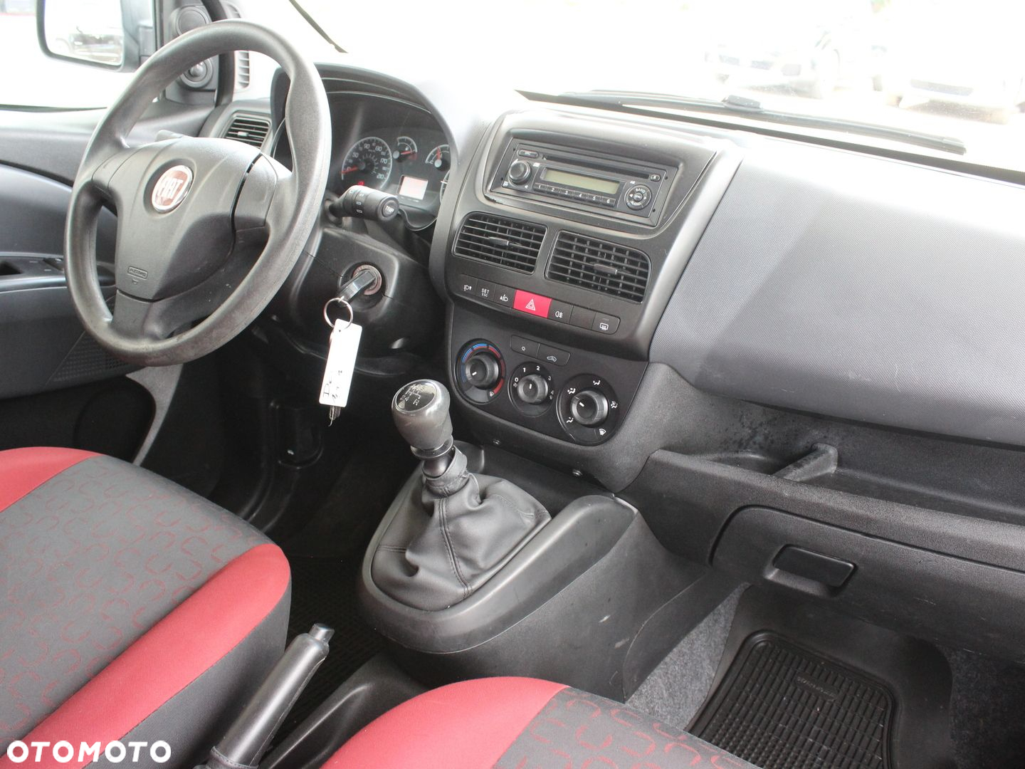 Fiat Doblo 1.4 16V Dynamic - 13