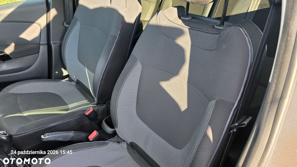Renault Captur - 10