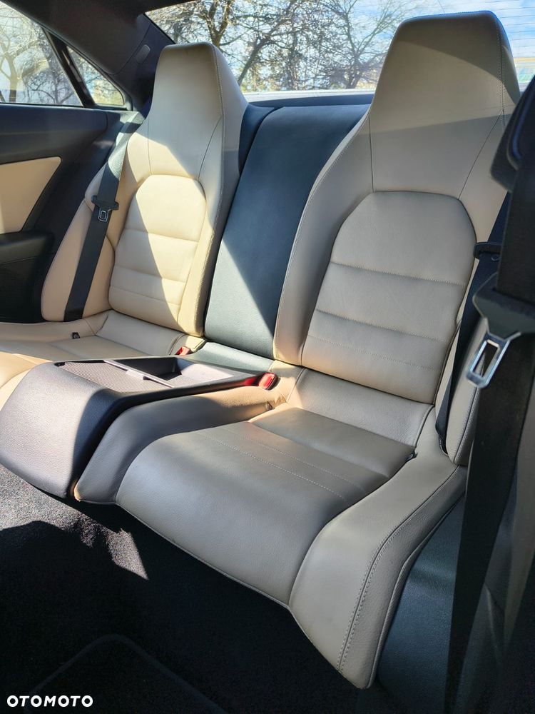 Mercedes-Benz Klasa E - 11