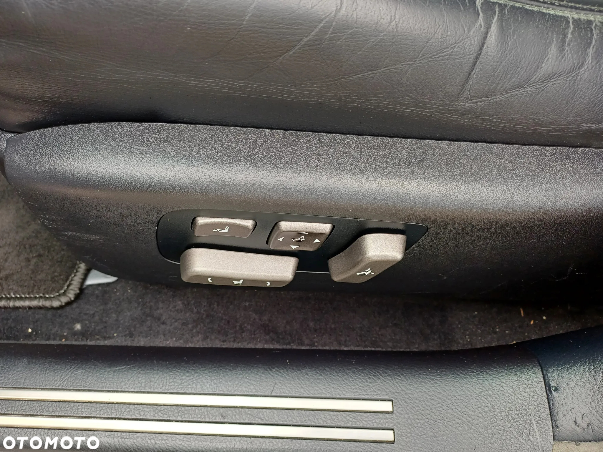 Lexus LS 460 Prestige - 17