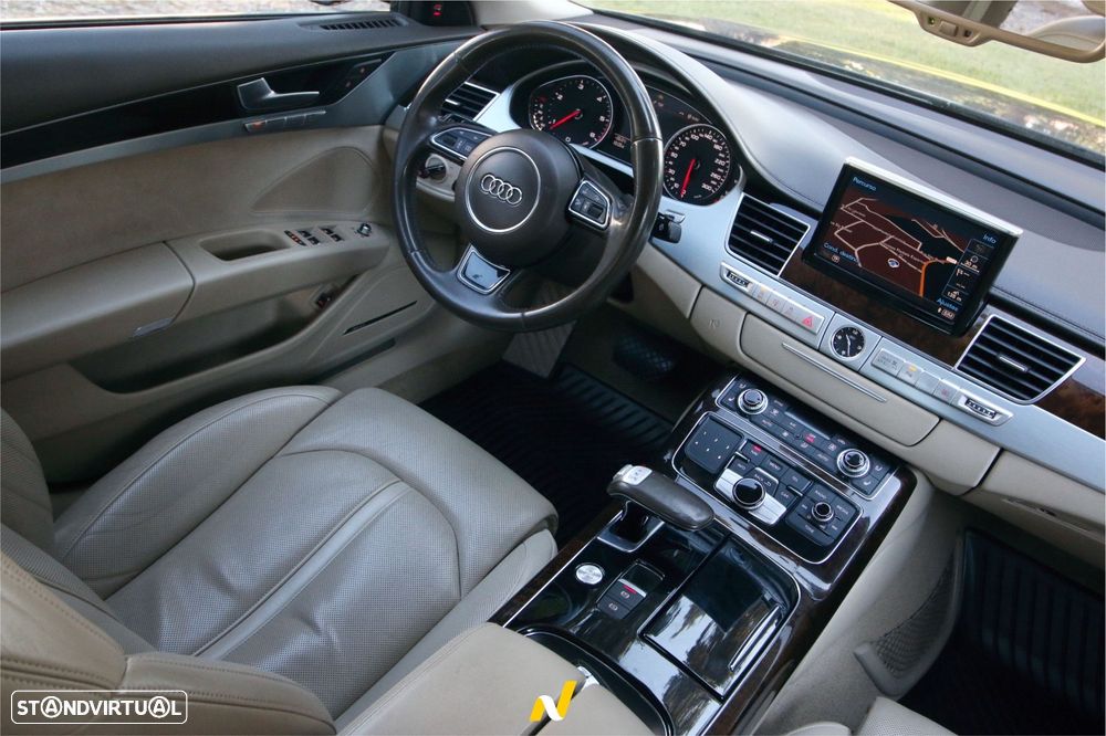 Audi A8 3.0 TDI V6 quattro Clean Diesel Exclusive - 29