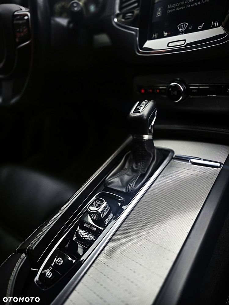 Volvo XC 90 D5 AWD Inscription - 33