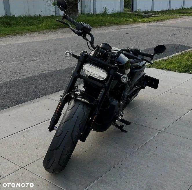Harley-Davidson Sportster - 3