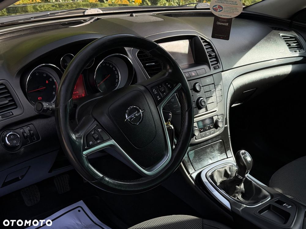 Opel Insignia - 20