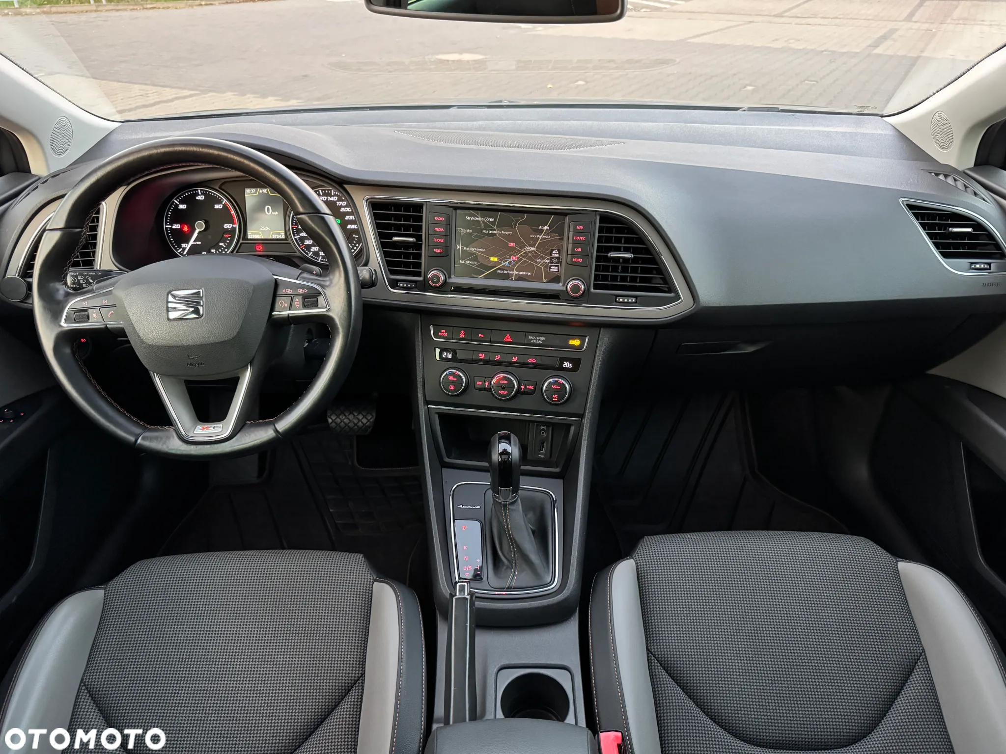 Seat Leon 2.0 TDI X-Perience S&S 4Drive DSG - 18