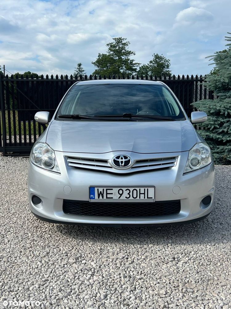 Toyota Auris 1.6 Luna Start - 2