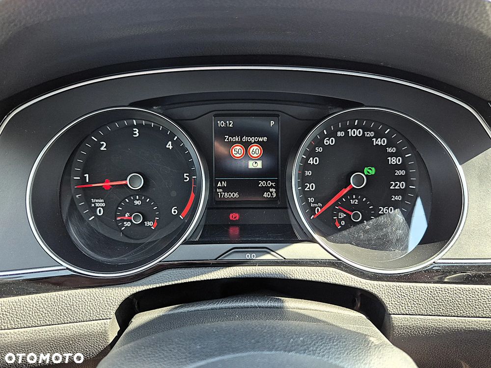 Volkswagen Passat 2.0 TDI EVO Business DSG - 19