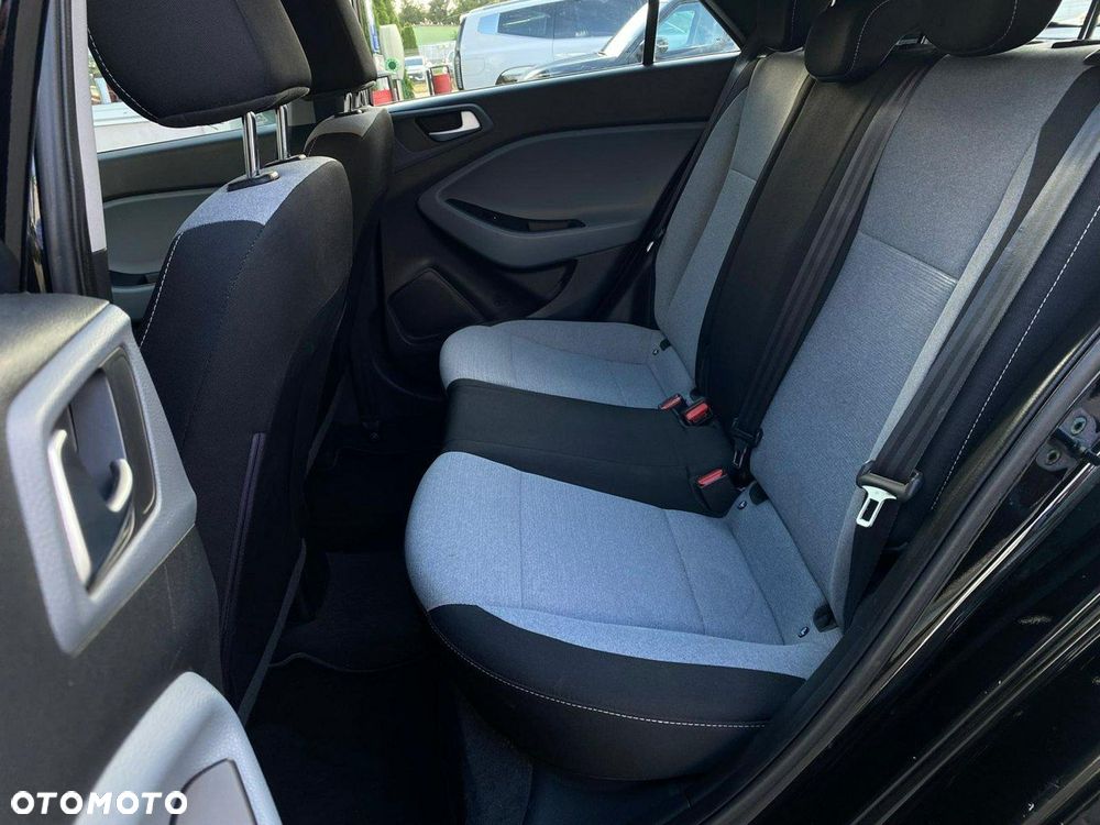 Hyundai i20 1.2 Comfort - 24