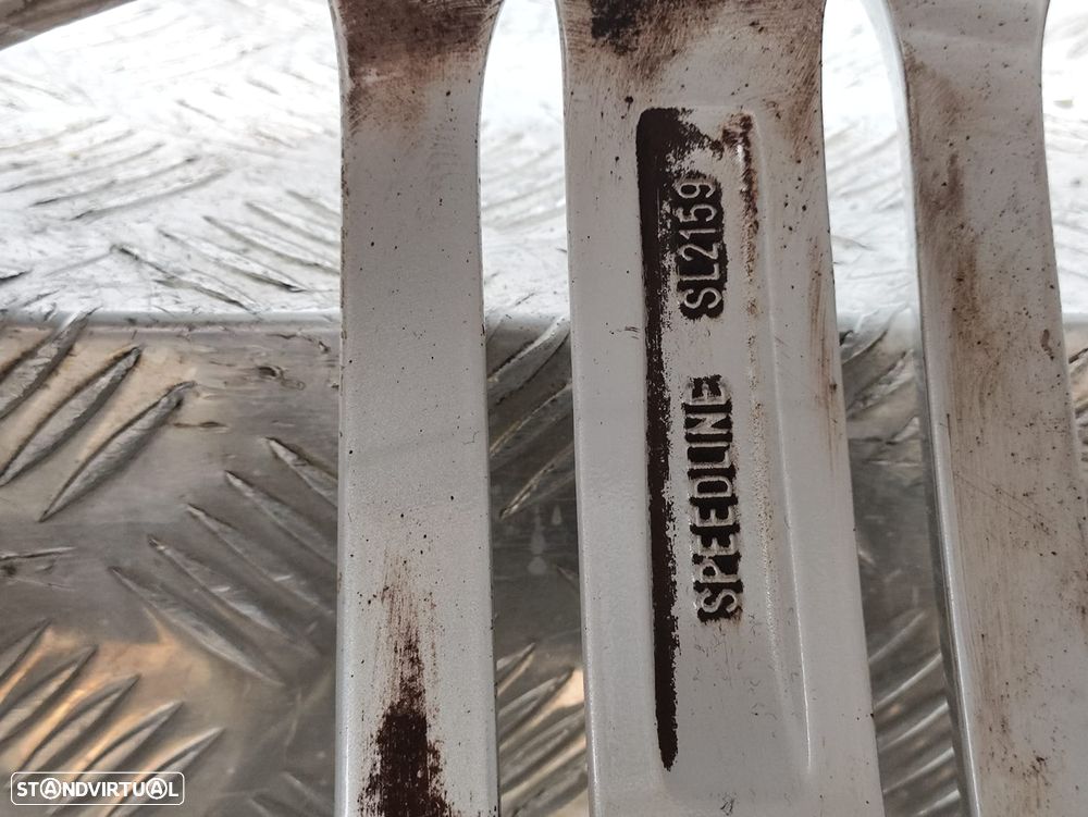 Conjunto de Jantes 19 Originais S-Line SLine Audi A5 8T S5 RS05 9J ET33 5x112 - 10