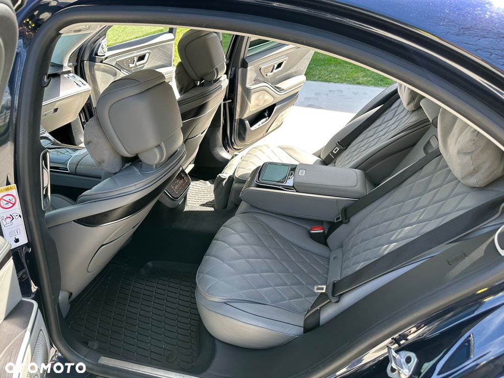 Mercedes-Benz Klasa S 400 d 4-Matic L 9G-TRONIC - 16