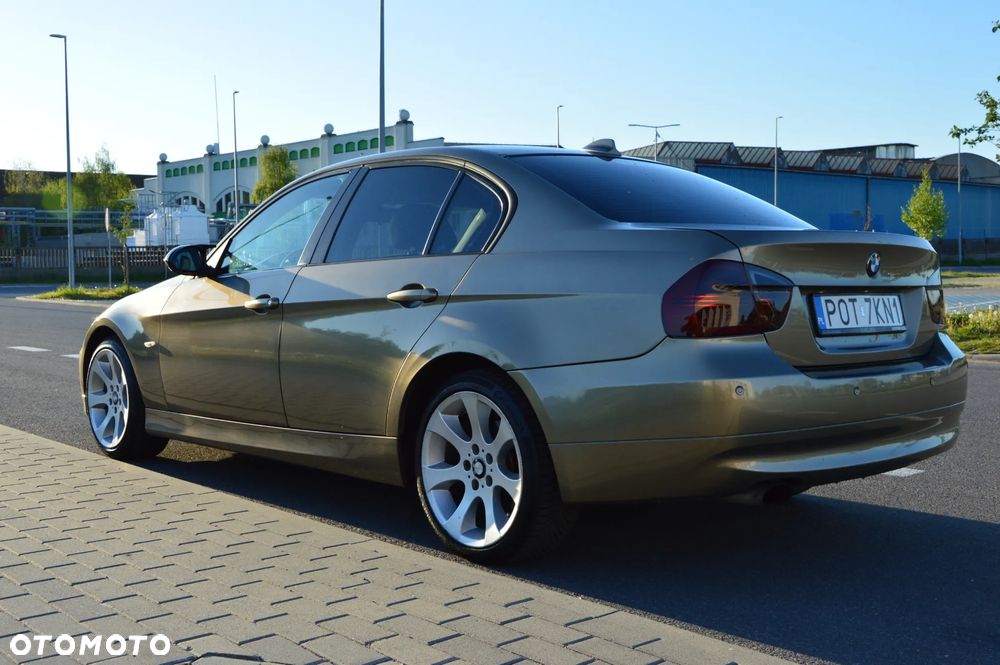 BMW Seria 3 318d - 8