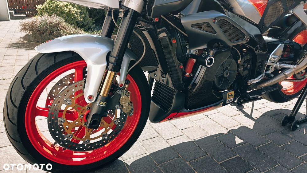Aprilia Tuono - 20