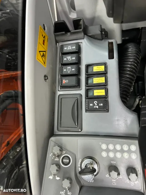 Hitachi ZX140W-6 - 15
