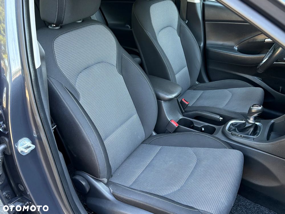 Hyundai i30 1.5 DPI Modern - 17