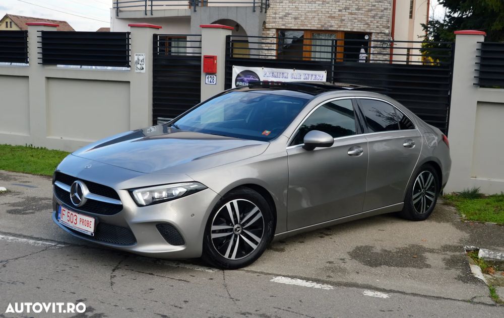 Mercedes-Benz A 180 7G-DCT Lim. Special Edition - 27