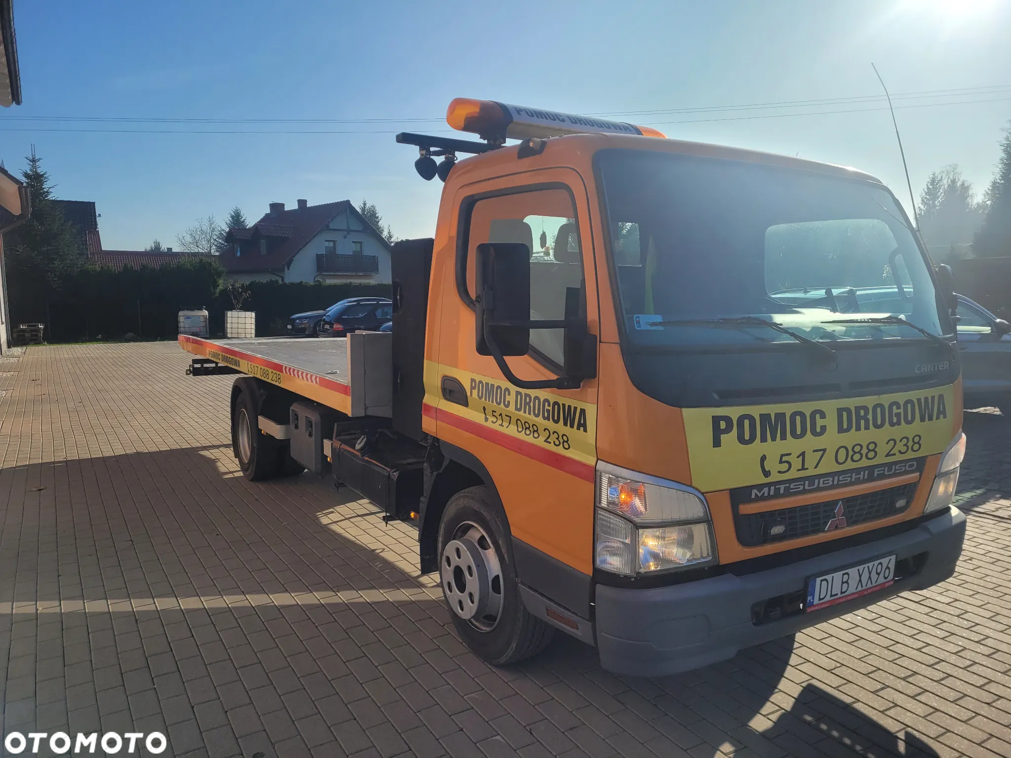 Mitsubishi CANTER - 2