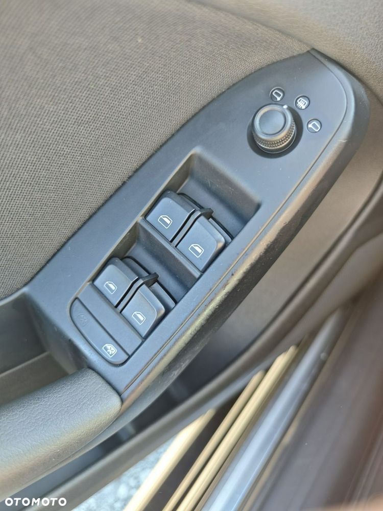 Audi A4 Avant - 23