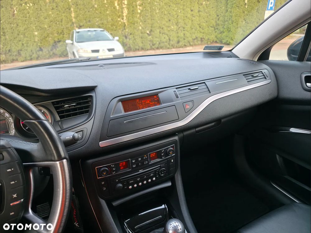 Citroën C5 2.2 HDi Exclusive - 10