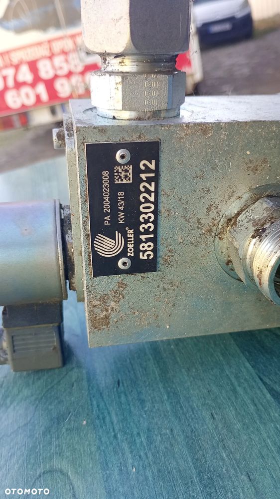 FV.  ROZDZIELACZ HYDRAULICZNY 5813302212 ZOELLER Medium XL - 5