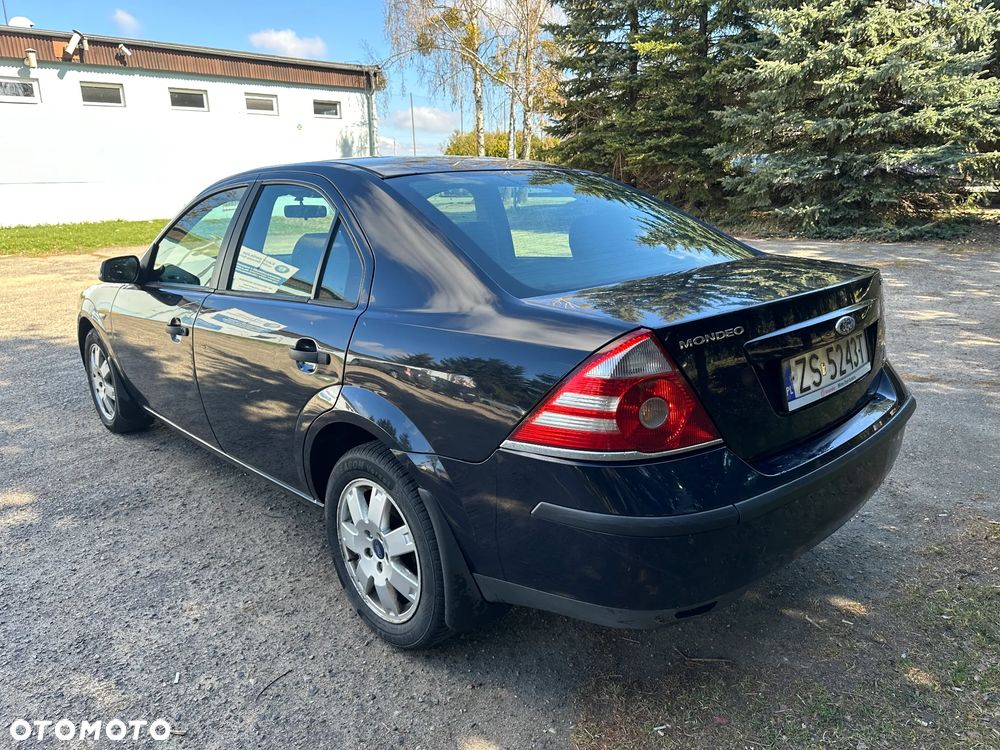 Ford Mondeo 2.0 TDCi Ghia - 6
