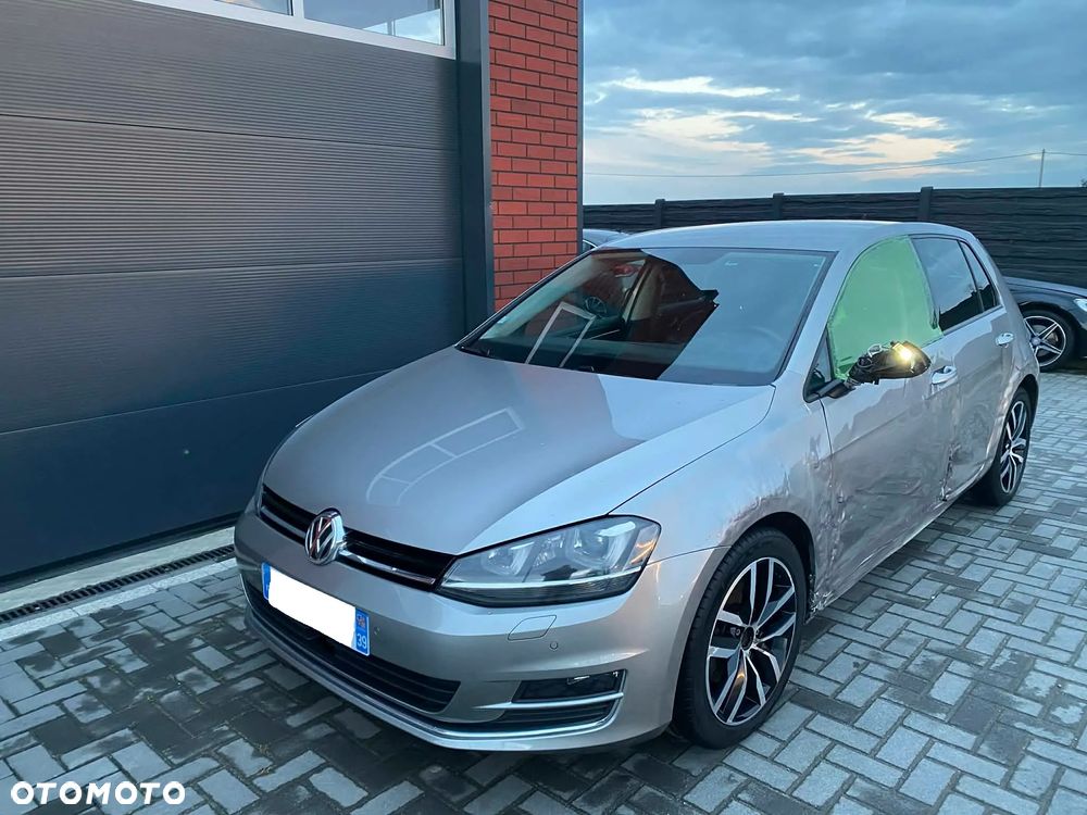 Volkswagen Golf 2.0 BlueTDI Highline - 38