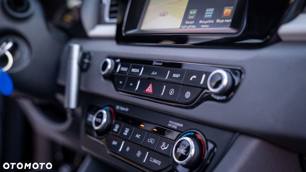 Kia Niro 1.6 GDI Hybrid L - 14