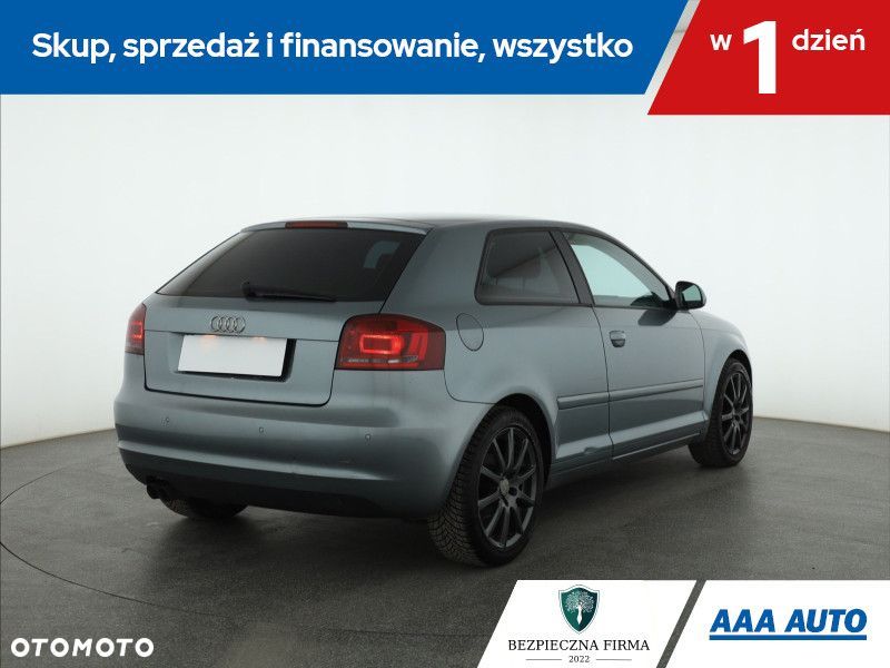 Audi A3 Sportback - 7