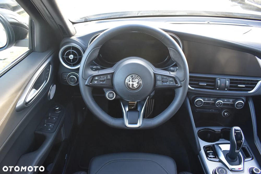 Alfa Romeo Giulia 2.0 Turbo Veloce Q4 - 22