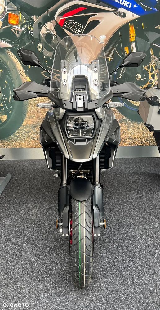 Suzuki V-STROM - 6