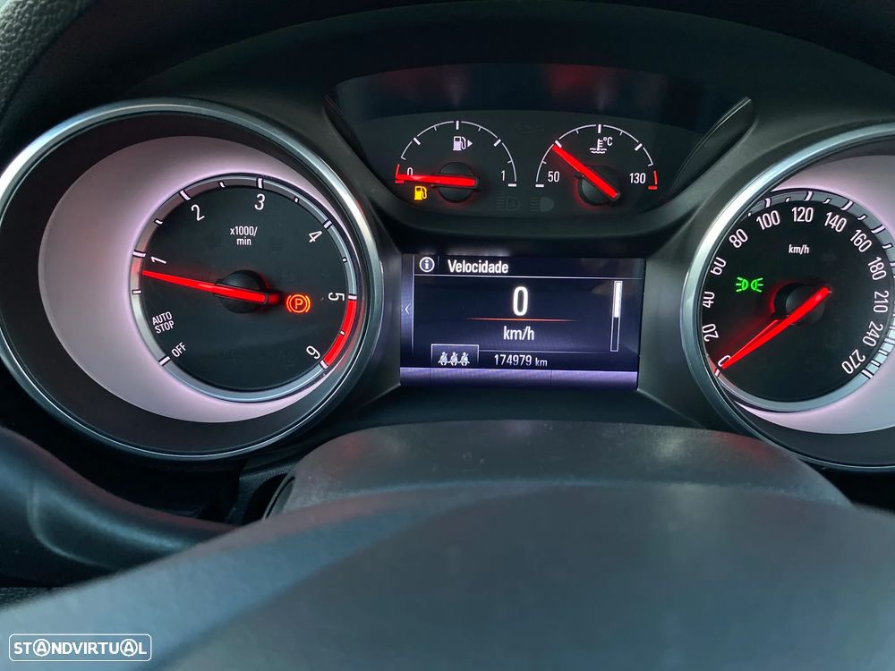 Opel Astra 1.6 CDTI Dynamic Sport - 24